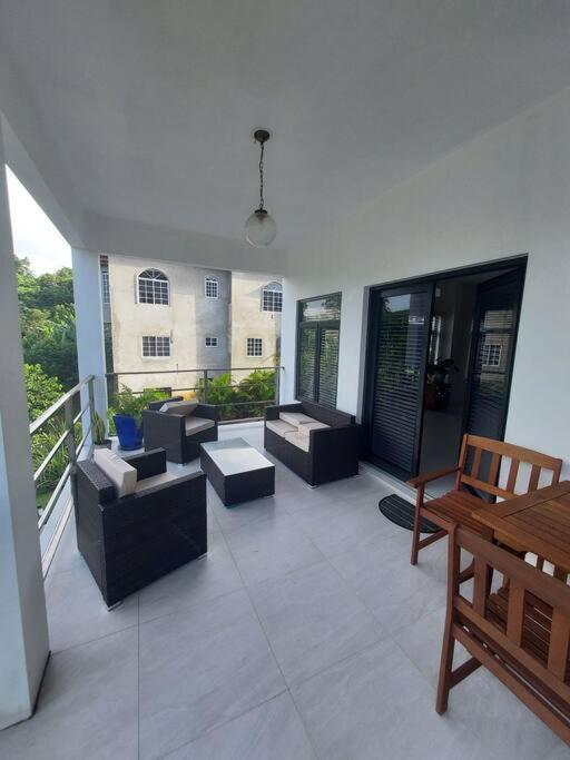 The Willow Apartment Ocho Rios Ngoại thất bức ảnh