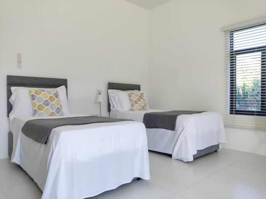 The Willow Apartment Ocho Rios Ngoại thất bức ảnh